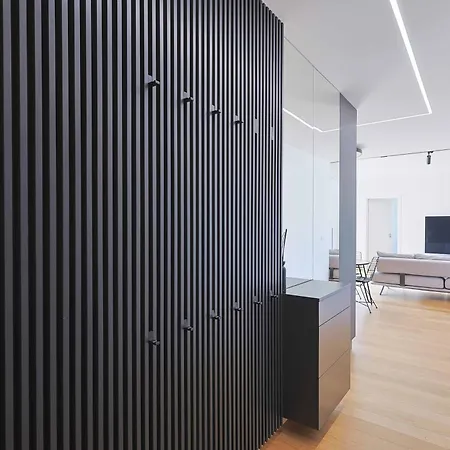 公寓 Downtown Luxe Retreat- Konventna *