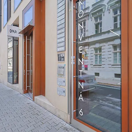 Downtown Luxe Retreat- Konventna Apartmán